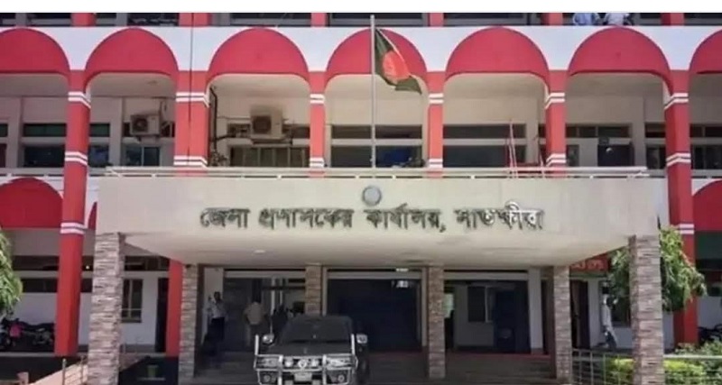 সাতক্ষীরায় সাংবাদিকদের সাথে নবাগত জেলা প্রশাসকের অসৌজন্যমুলক আচরণ,প্রেস ব্র্রিফিং বর্জন